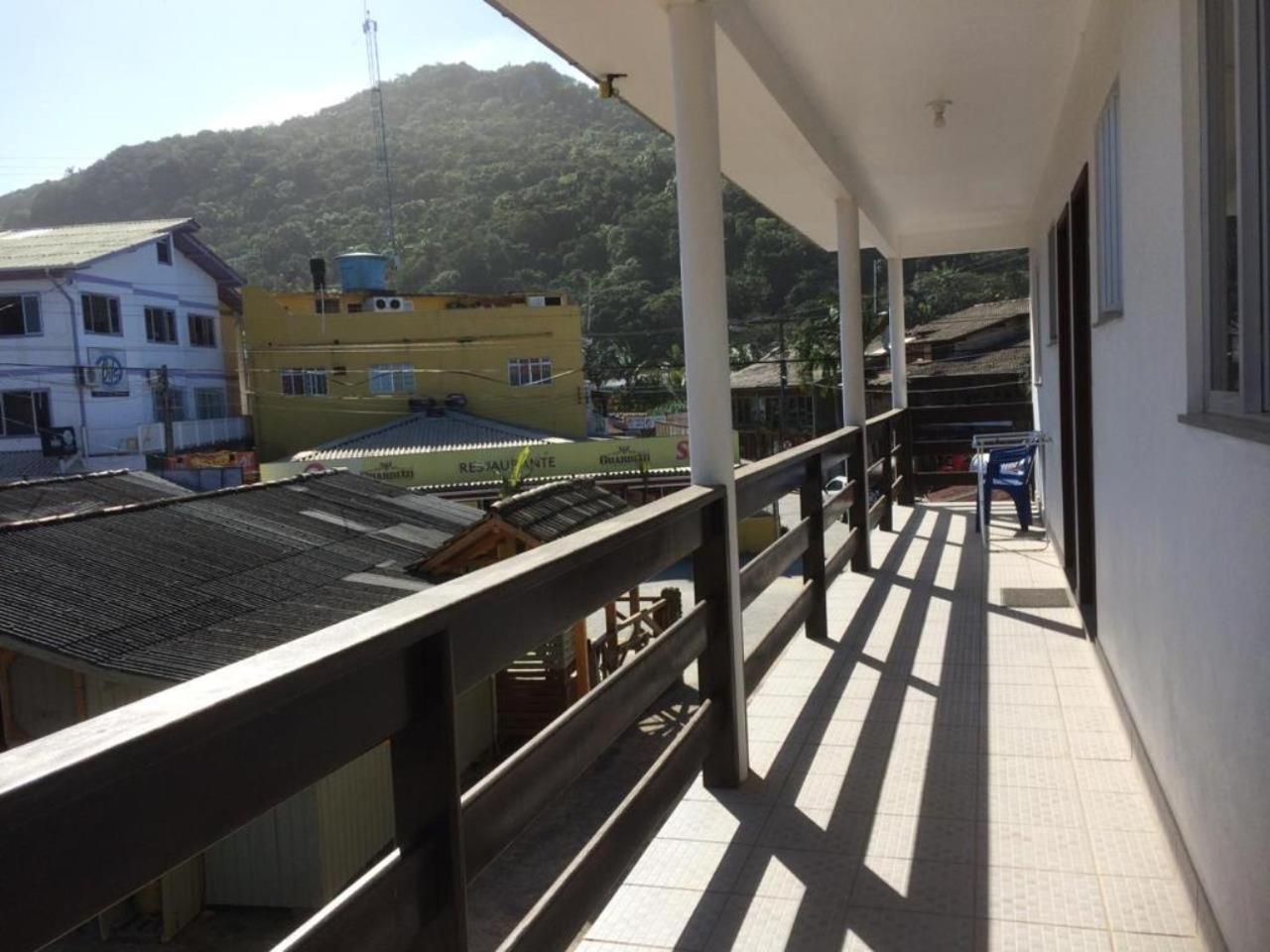 Pousada Da Bila Guarda do Embaú Exterior foto